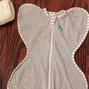 NWOT Love to Dream Swaddle